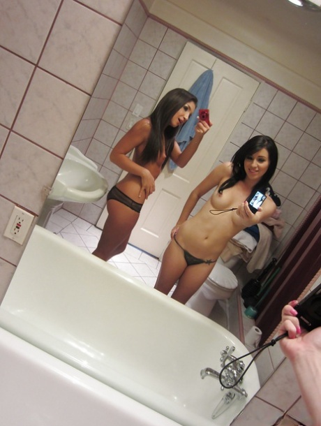 Hot teen Megan Piper and her friend posing naked and picturing themselves 28119230